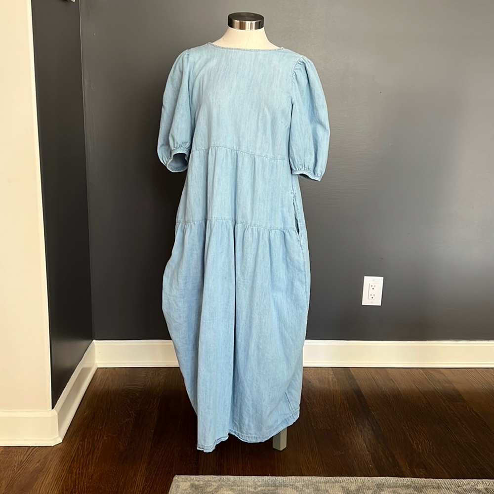 Old Navy Chambray Tiered Mid Dress